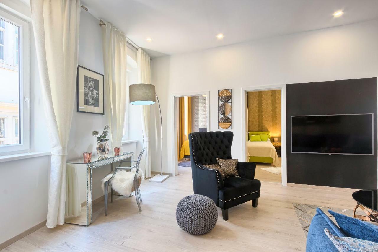 Hedone Luxury Apartment With Free Parking Pula Ngoại thất bức ảnh