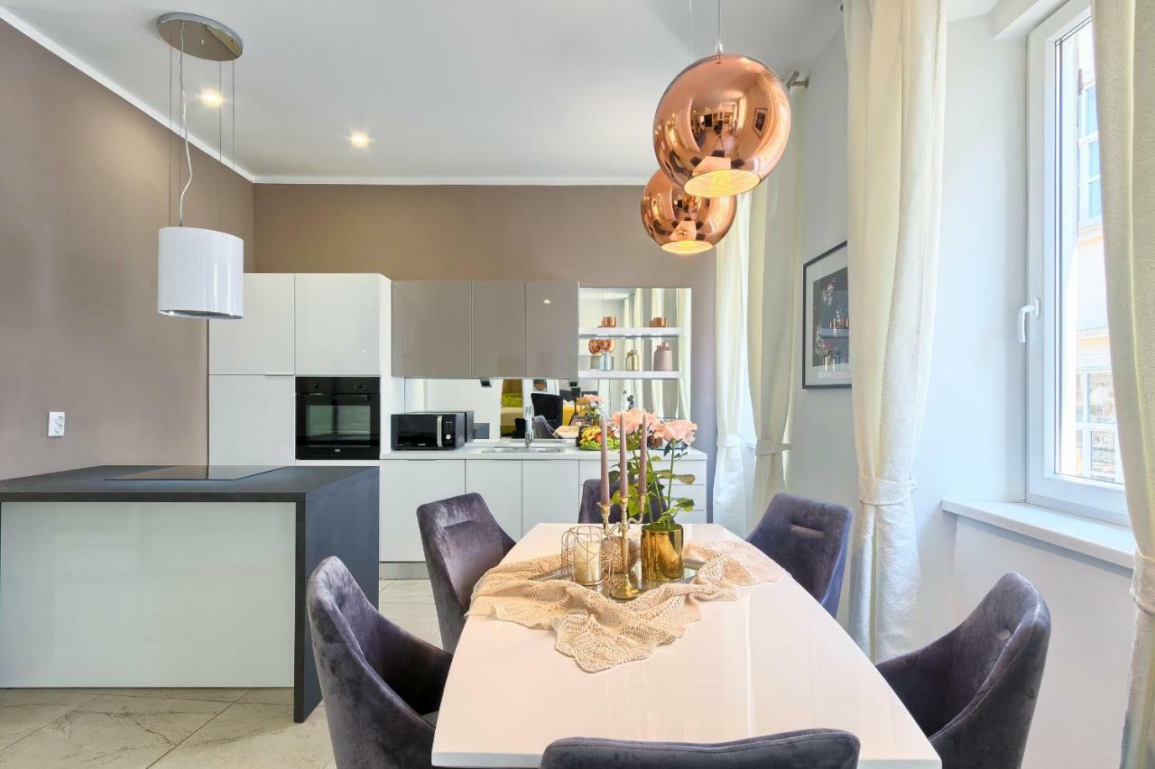 Hedone Luxury Apartment With Free Parking Pula Ngoại thất bức ảnh