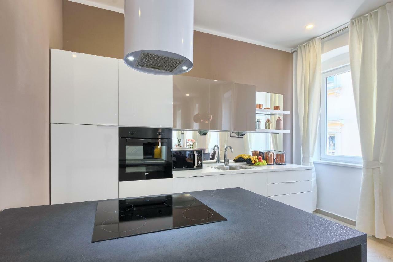 Hedone Luxury Apartment With Free Parking Pula Ngoại thất bức ảnh