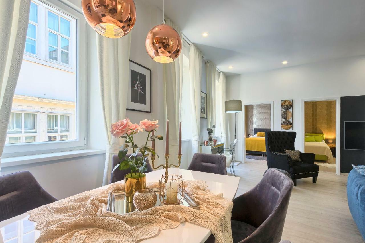 Hedone Luxury Apartment With Free Parking Pula Ngoại thất bức ảnh